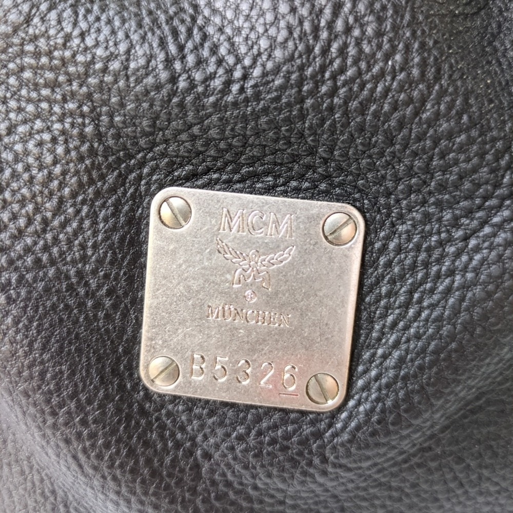 Authentic MCM Black Leather bag - Picture 2 of 16